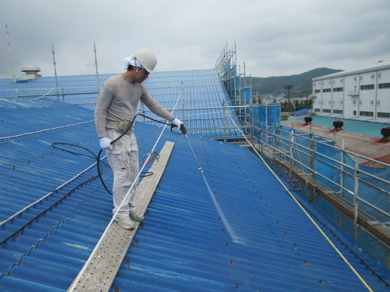 愛知県蒲郡市某工場　スレート屋根　遮熱防水塗装工事