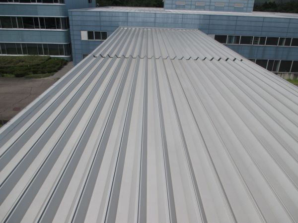 岐阜県美濃市　某工場　鋼板屋根塗装工事