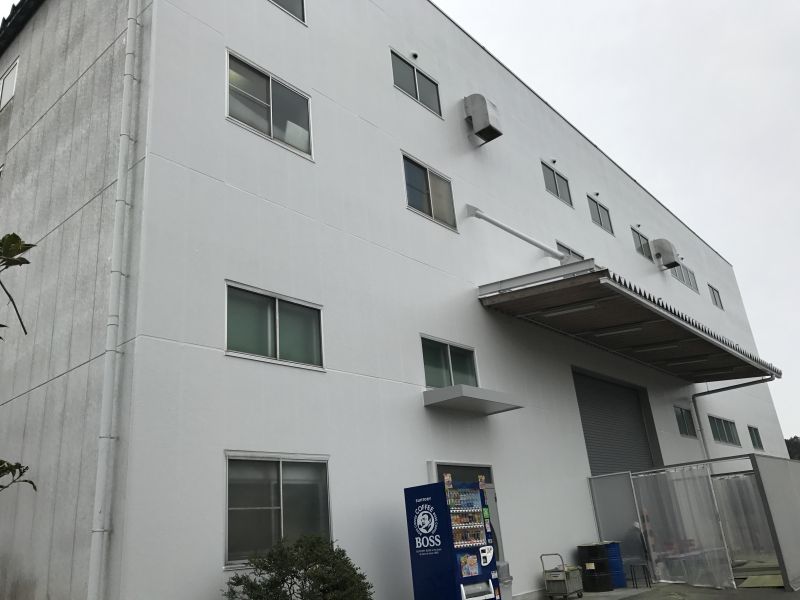 岐阜県関市　工場西面外壁及び鋼板屋根塗装工事