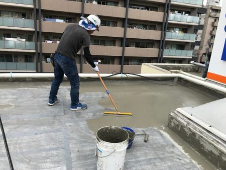 三輪塗装 吉田医院 泰さん 屋上、西バル_181001_0126