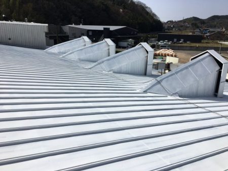 岐阜県可児市　工場屋根塗装工事