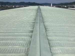 ■関市工場大規模屋根遮熱塗装工事