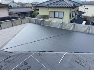 美濃加茂市　デイサービス新築工事　屋根板金工事２