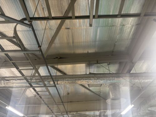 愛知県額田郡　屋根下遮熱シート貼り工事
